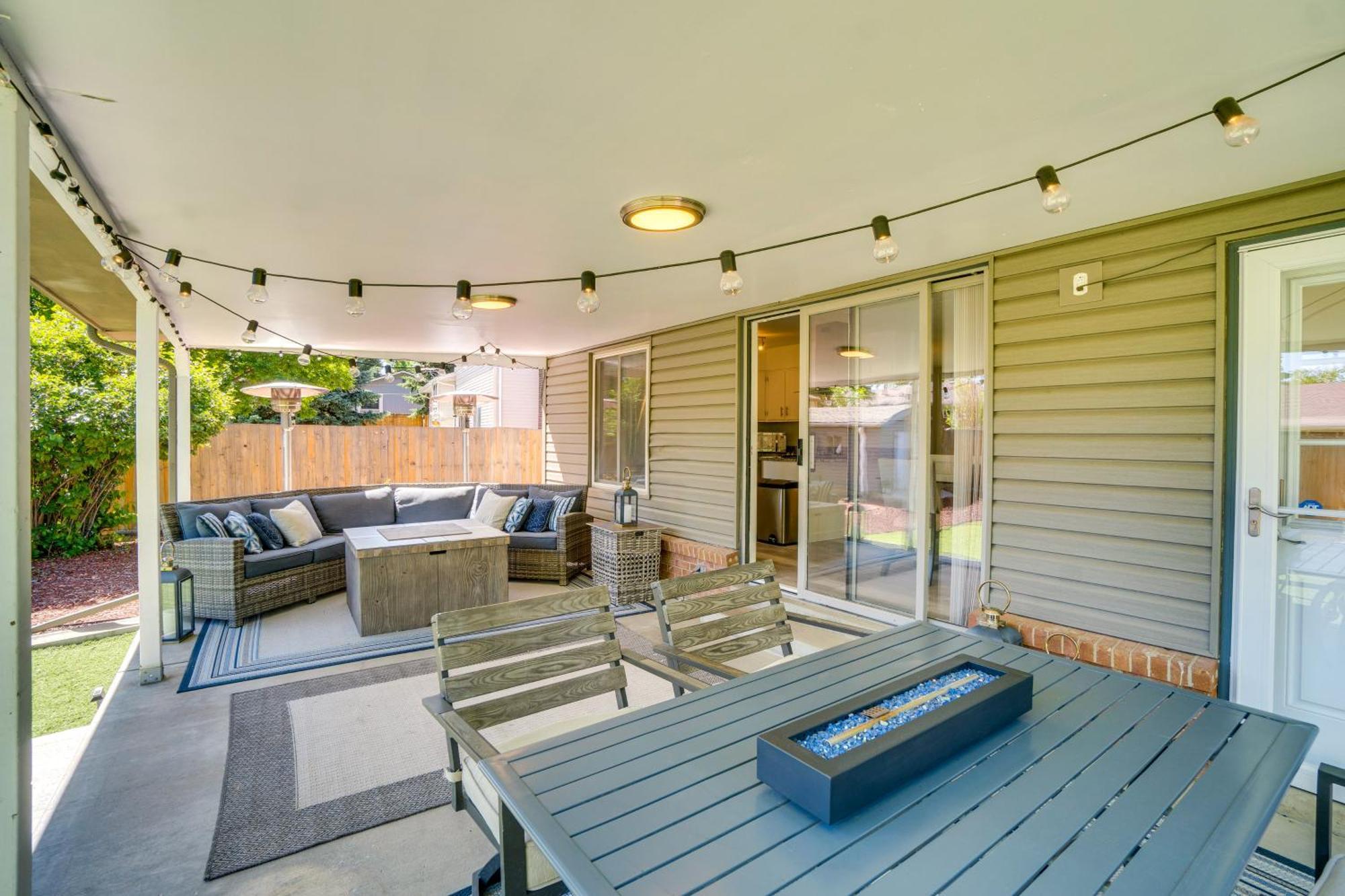 Centennial Home With Covered Patio And Fire Pit! Exterior photo